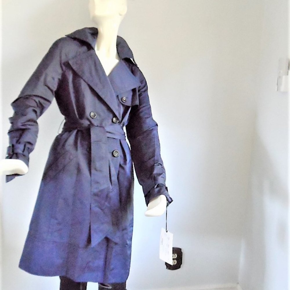 ORWELL TRENCH COAT 100% POLYESTER  NWT